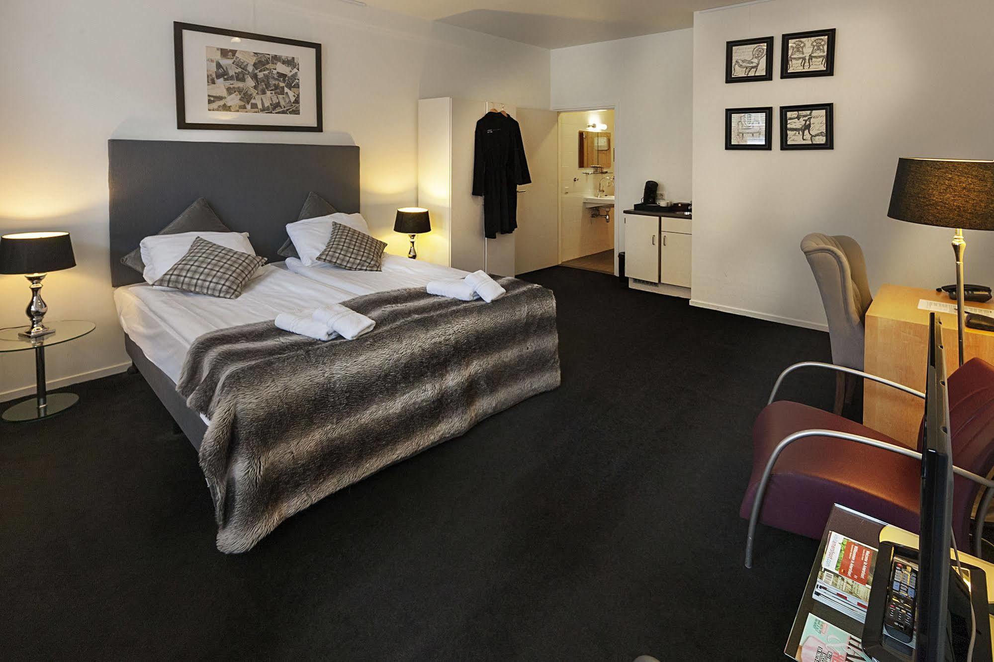 Hotel De Tabaksplant Amersfoort Esterno foto